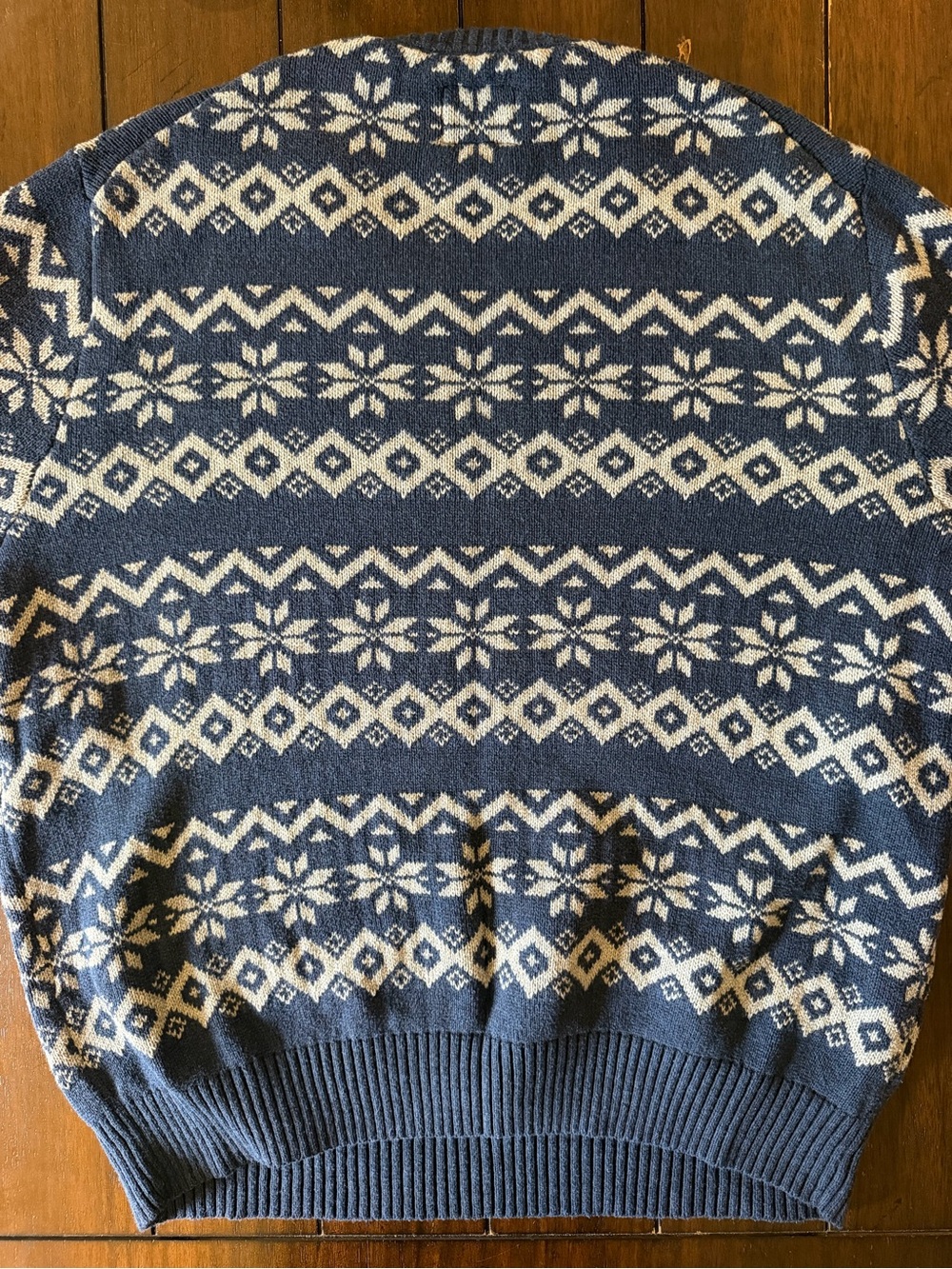 St. John’s Bay Men’s XL Fair Isle Nordic Snowflake Crewneck Sweater Blue - Picture 6 of 6